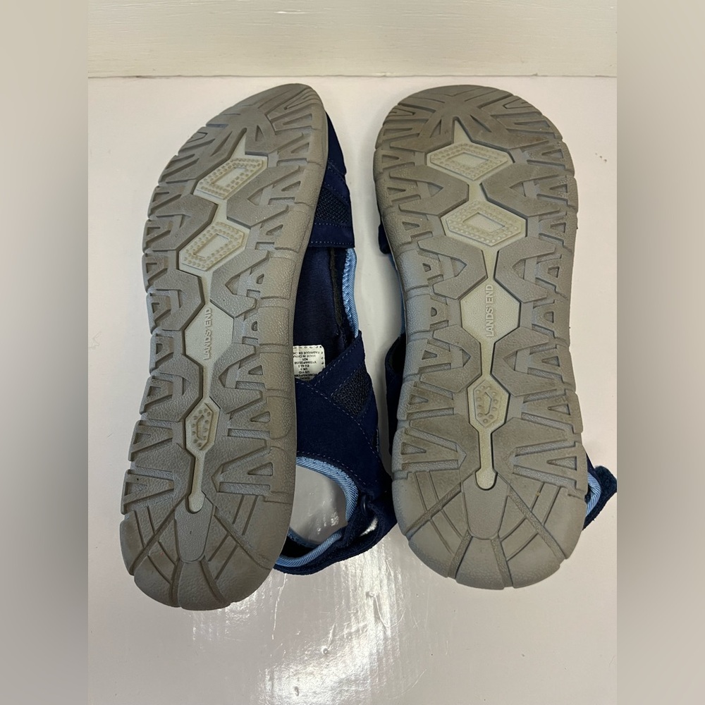 Lands’ End Women’s Size 11D 11 D Navy Dark Blue Closed Toe Water Shoes - Picture 10 of 11